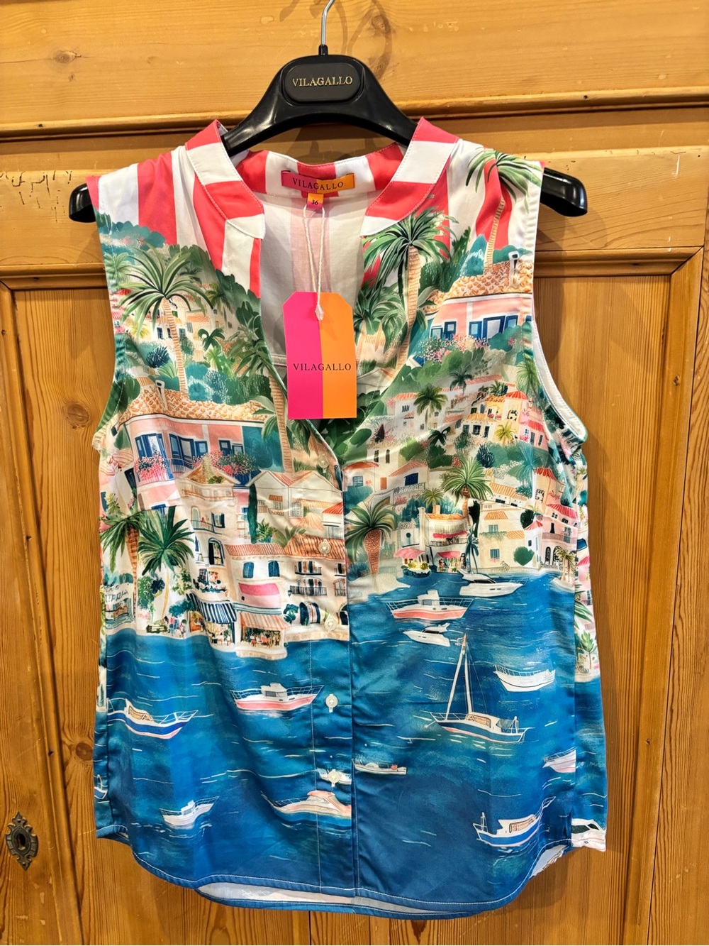 Vilagallo Sleeveless Button-Front Coastal Print Top in Blue, Coral, Green